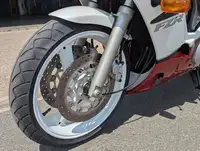 1995 Yamaha FZR 400RR 399cc-Sold