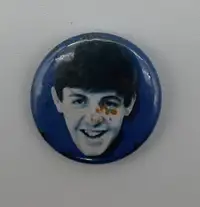 Set of Fine and Original Beatles Lapel Badges-For Sale