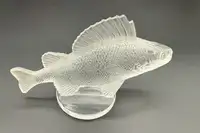 'Perche' Mascot by René Lalique in Opalescent Glass-For Sale