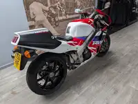 1998 Honda RVF750 RC45 749cc-For Sale