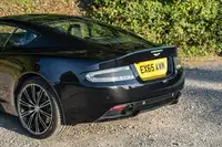 2015 Aston Martin DB9 6.0 V12 'Carbon Edition' Coupé-For Sale
