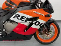 2005 Honda CBR1000RR SC57 FireBlade 998cc-Sold