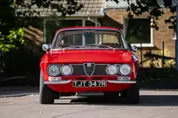 1975 Alfa Romeo 2000 GT Veloce (105.22)-Sold