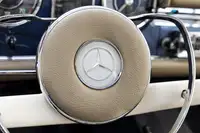 1966 Mercedes-Benz 230SL Pagoda (W113) - Manual-For Sale
