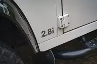 1999 Land Rover Defender 90 M52 2.8i Station Wagon †-Sold