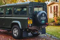 Land Rover Defender 110 XS Station Wagon Td5-Sold