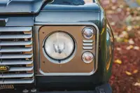 Land Rover Defender 110 XS Station Wagon Td5-Sold