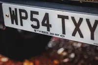 Land Rover Defender 110 XS Station Wagon Td5-Sold