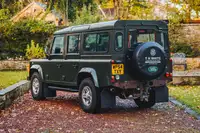 Land Rover Defender 110 XS Station Wagon Td5-Sold
