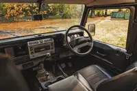 Land Rover Defender 110 XS Station Wagon Td5-Sold