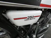 1975 Yamaha RD250B 247cc-For Sale