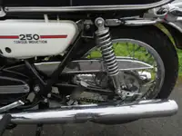 1975 Yamaha RD250B 247cc-For Sale