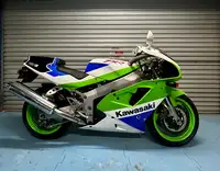 【ken】 Iconic Auctioneers | 1997 Kawasaki ZXR750R K1 749cc-Sold