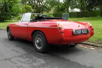 1966 MG B Roadster - For Sale 