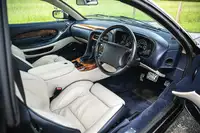 2001 Aston Martin DB7 Vantage V12 Coupé-Sold