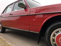 1983 Mercedes-Benz 200 (W123)-For Sale