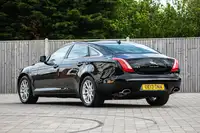 2013 Jaguar XJ 2.0 i4 Premium Luxury LWB - 250 miles from ne-For Sale