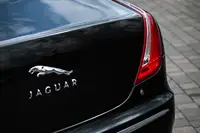 2013 Jaguar XJ 2.0 i4 Premium Luxury LWB - 250 miles from ne-For Sale