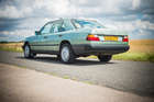 1987 Mercedes-Benz 260 E saloon Automatic-Sold