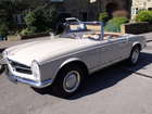 1965 Mercedes-Benz 230SL 'Pagoda'-Sold