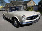 1965 Mercedes-Benz 230SL 'Pagoda'-Sold