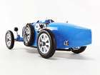 A superb 1/12-scale diecast metal Bugatti Type 35 static mod-Sold