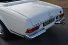 1966 Mercedes-Benz 230 SL Pagoda-Auction Lot
