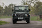 1999 Land Rover Defender 90 Td5 - fully restored/magazine fe-Auction Lot