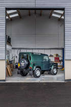 1999 Land Rover Defender 90 Td5 - fully restored/magazine fe-Auction Lot