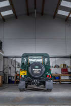 1999 Land Rover Defender 90 Td5 - fully restored/magazine fe-Auction Lot