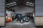 1999 Land Rover Defender 90 Td5 - fully restored/magazine fe-Auction Lot