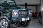 1999 Land Rover Defender 90 Td5 - fully restored/magazine fe-Auction Lot