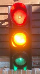 Traffic Lights with Remote Control