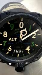 A WWII Smiths Mk 20A Altimeter