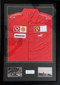 T-Shirt Autographié Michael Schumacher Ferrari - Édition Limitée Encadrée Occasion