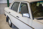 1984 Mercedes-Benz (W123) 200 Saloon
