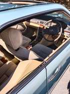1990 Mercedes-Benz 230CE (W124)