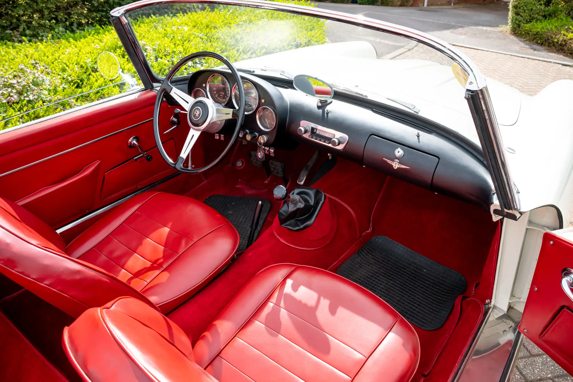 1959 Alfa Romeo 2000 Spider by Touring-For Sale