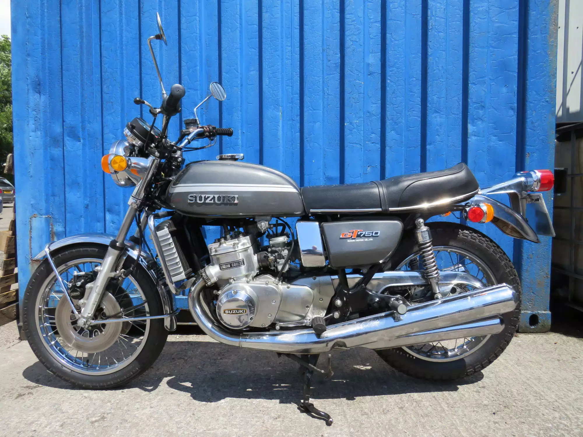1975 Suzuki GT750M 738cc-Sold