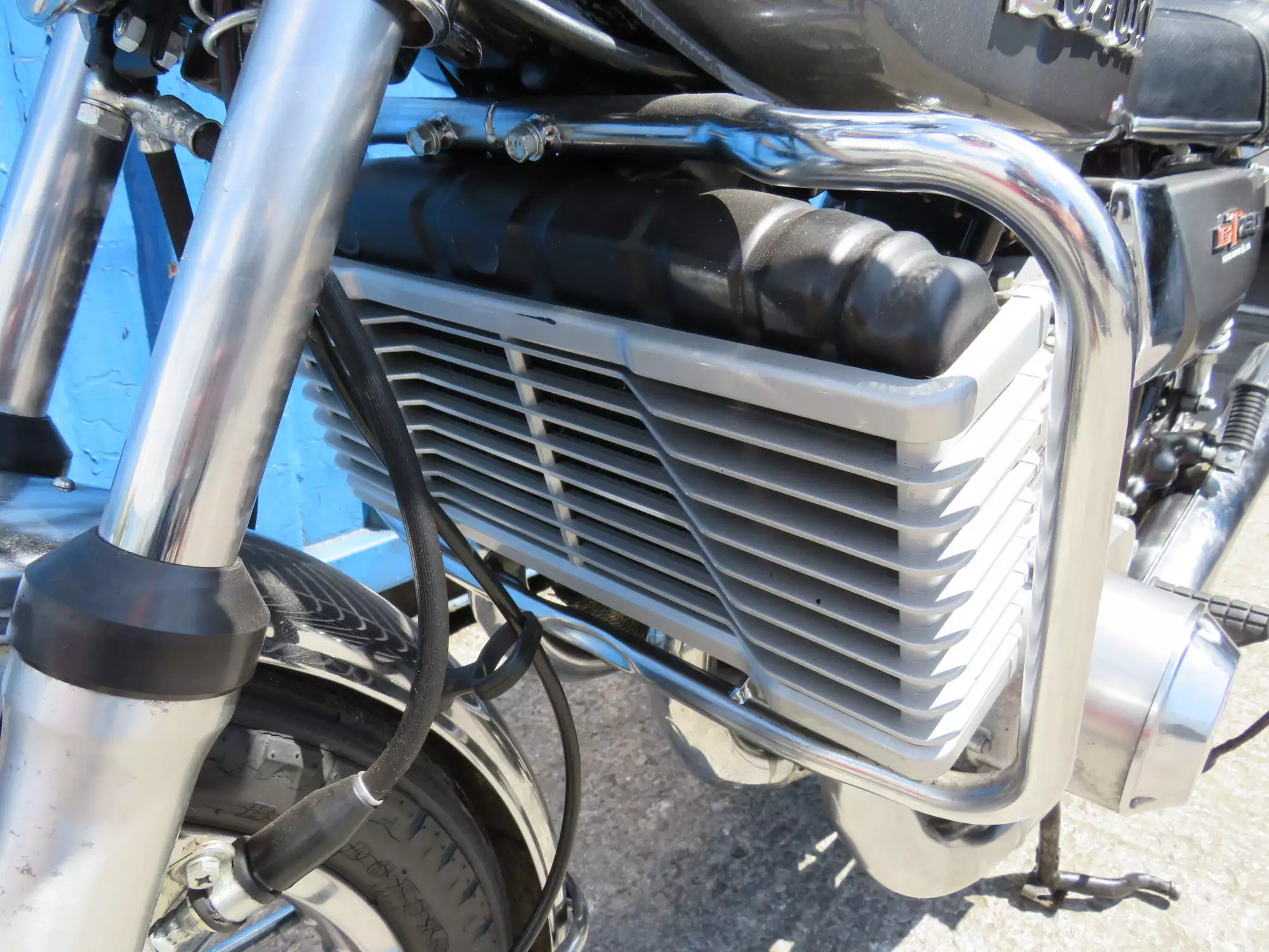 1975 Suzuki GT750M 738cc-Sold