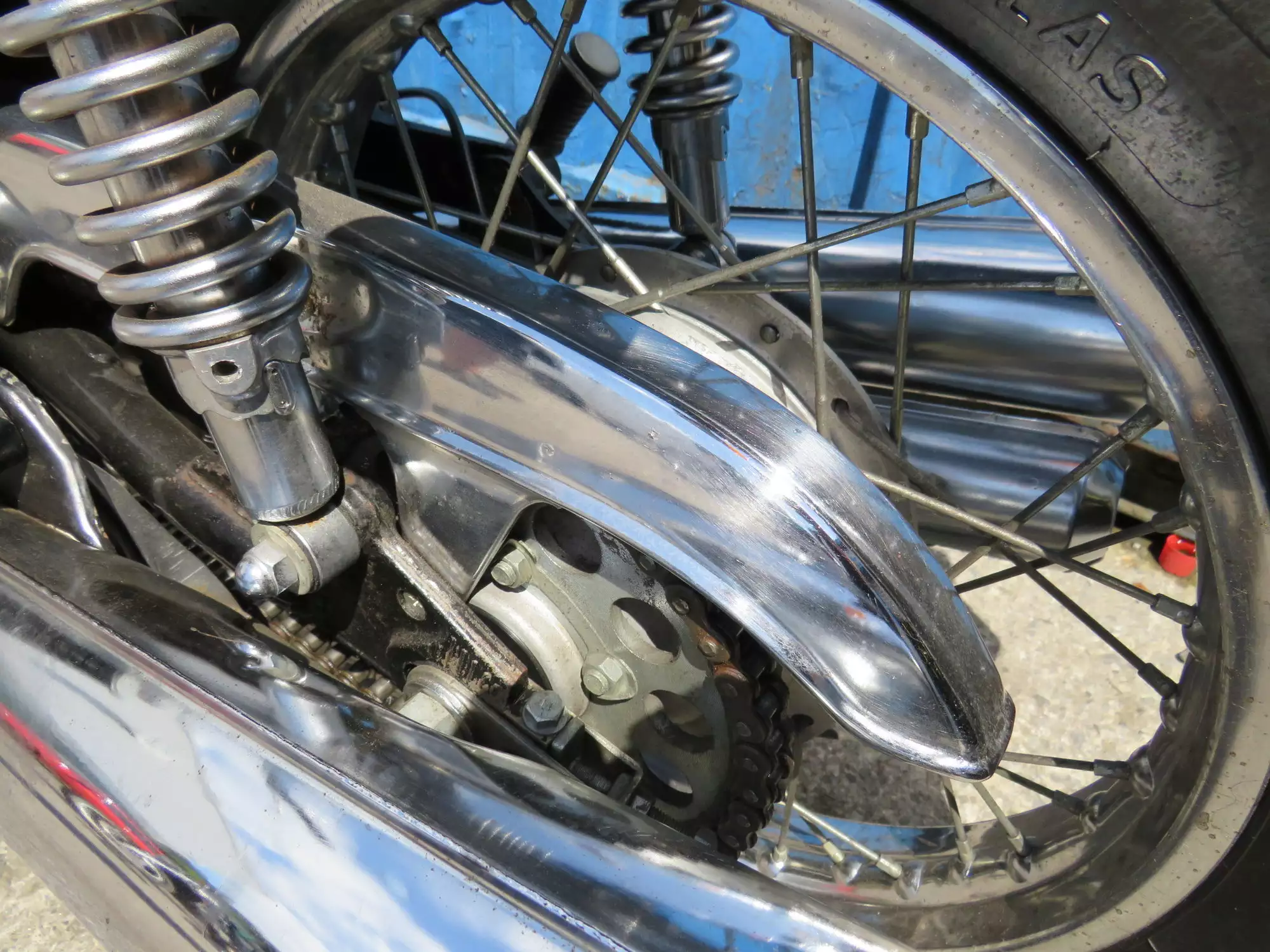 1975 Suzuki GT750M 738cc-Sold