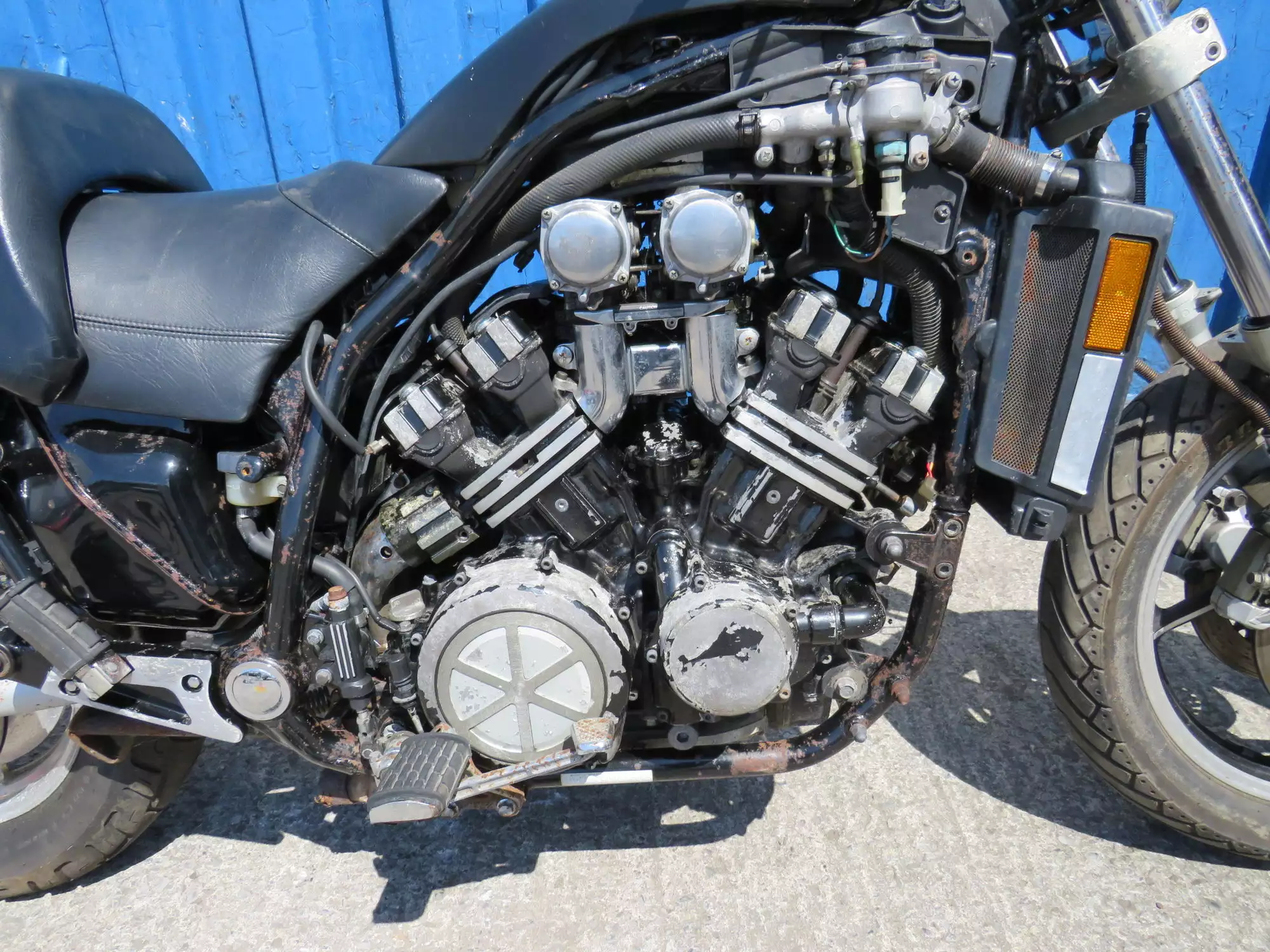 1986 Yamaha 1200 V-Max 1,198cc-Sold