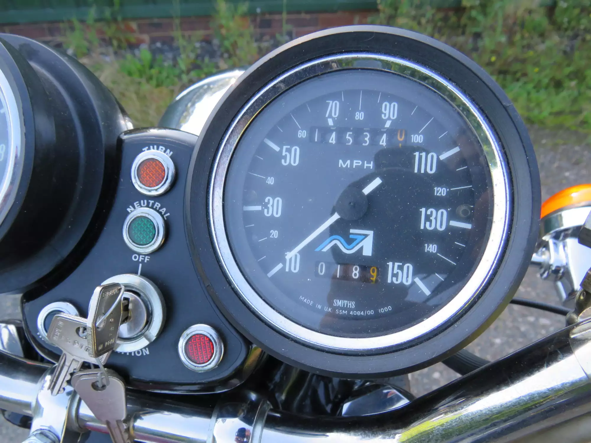 1975 Triumph T160 Trident 740cc-Sold