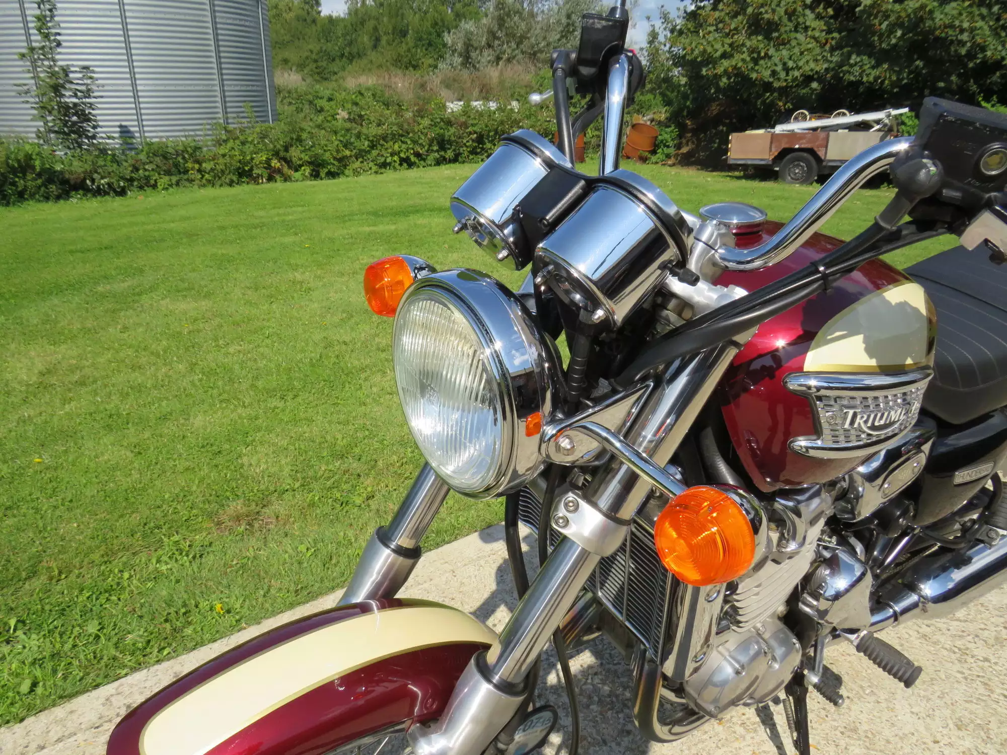 1995 Triumph 900 Thunderbird 885cc-Sold
