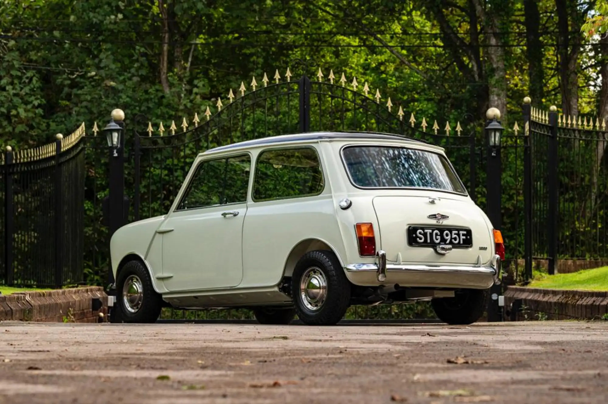 1968 Morris Mini Cooper Mk 2 998cc -Sold