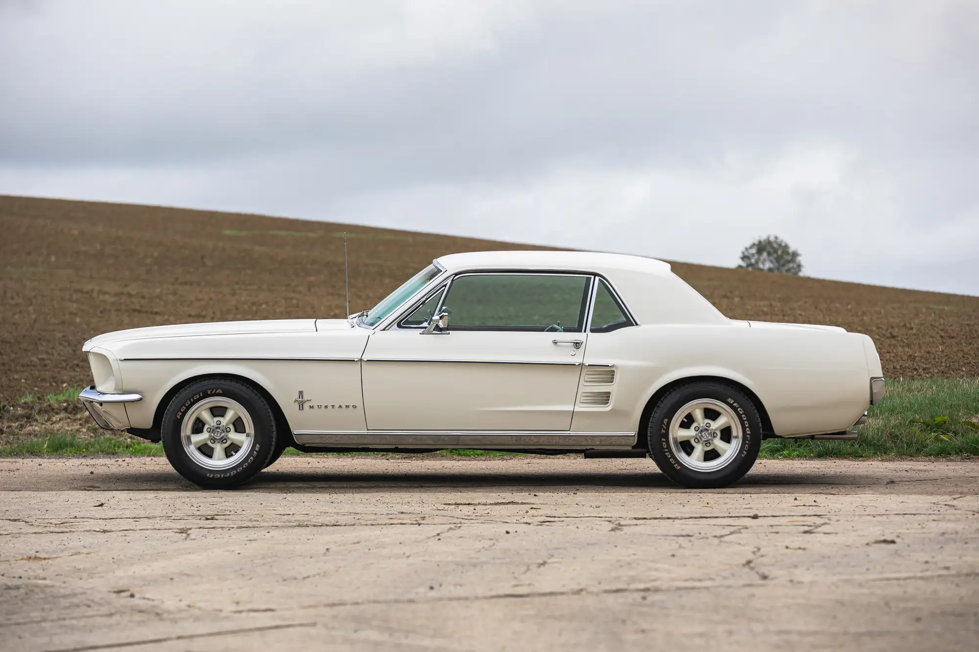 1967 Ford Mustang Coupe 289-Sold