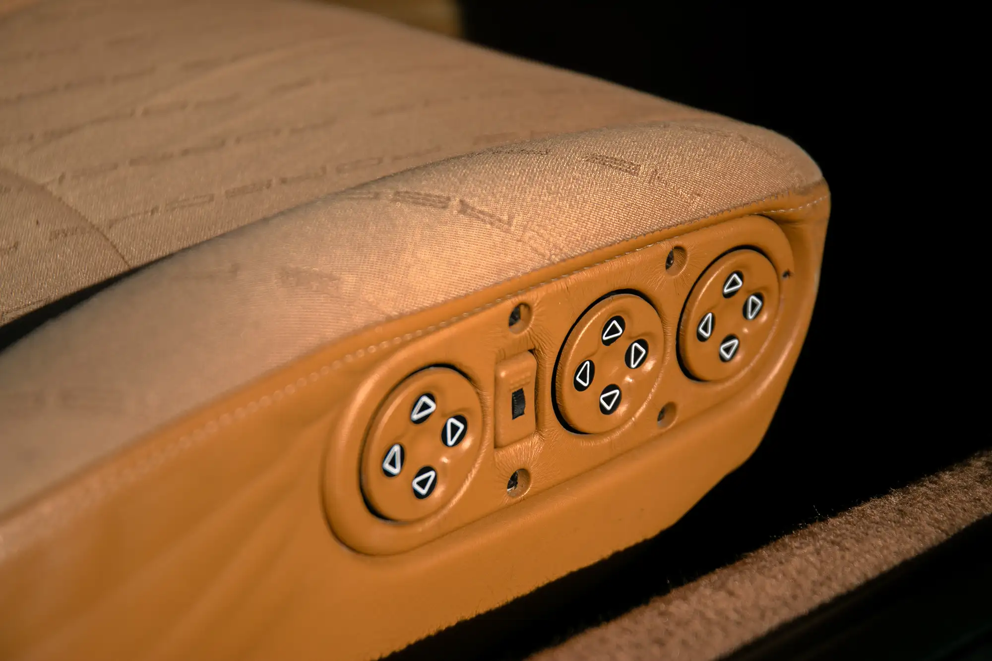 1997 Porsche 911 (993) Carrera 2S - Manual-Sold