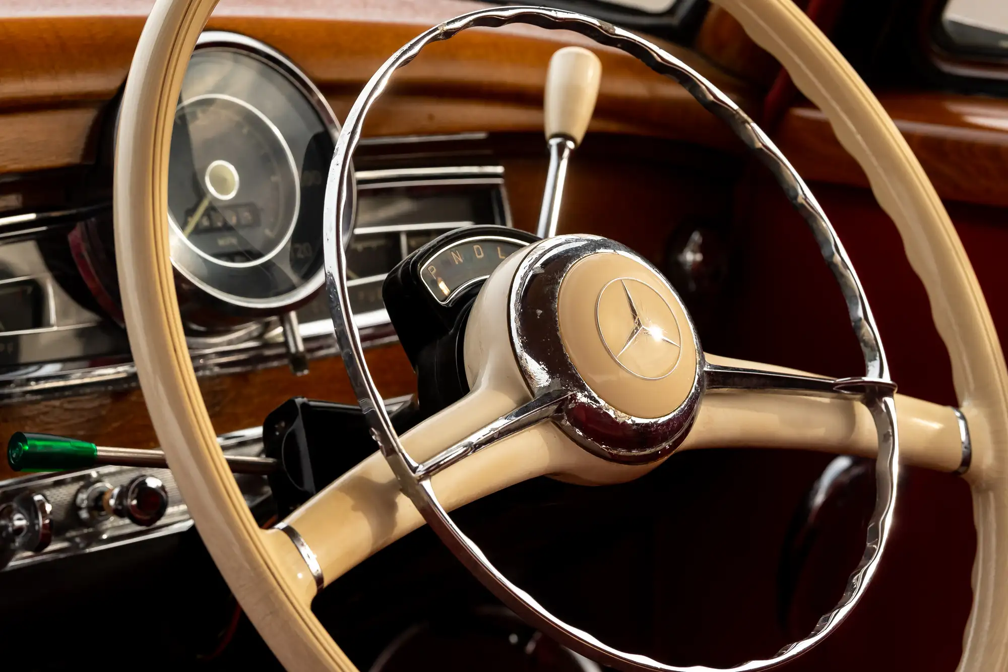 1959 Mercedes-Benz 300D Adenauer (W189)-Sold