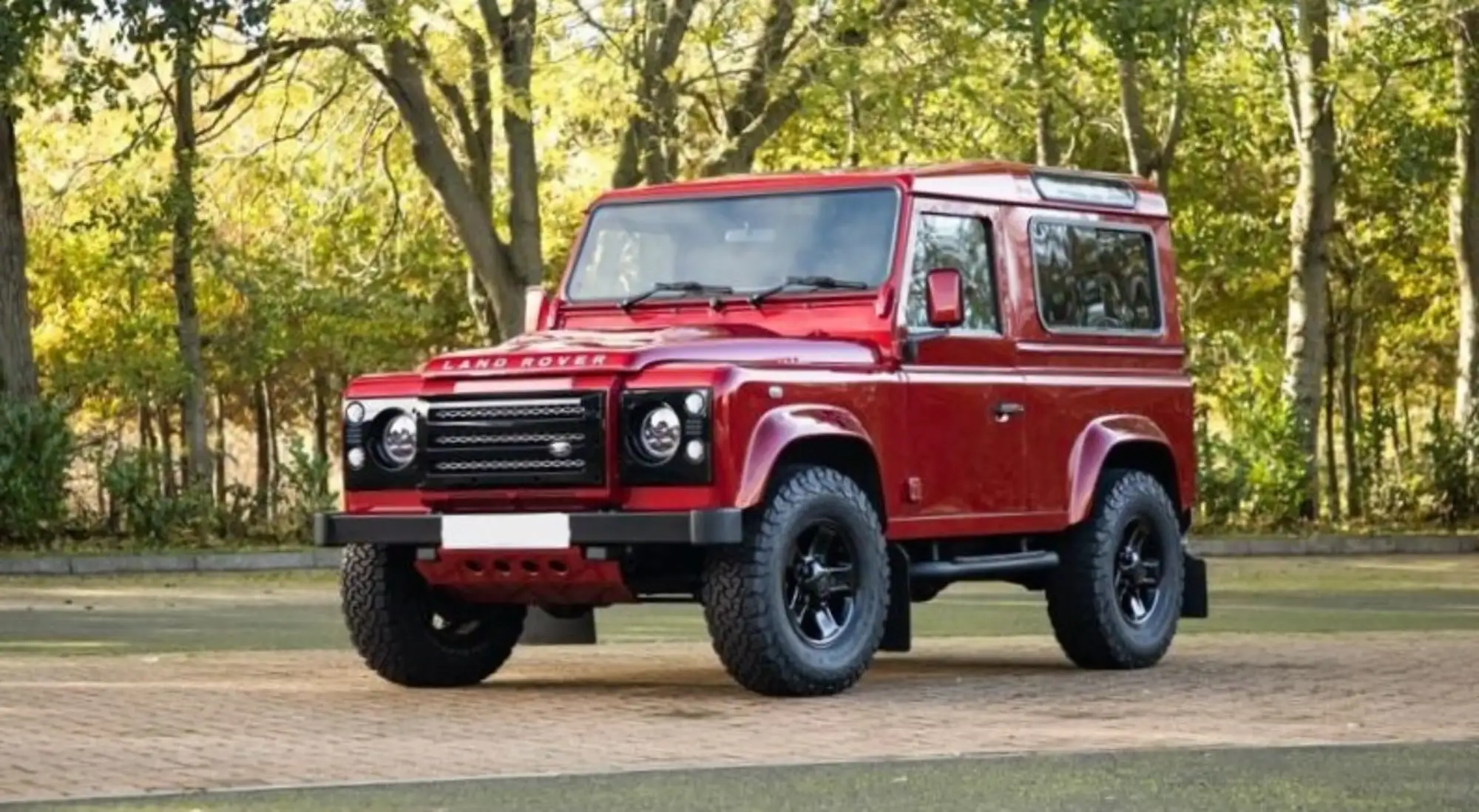 TRX4M Land Rover Defender レッド Traxxas TRX-4M Land Rover Defender Complete Body (Red) [TRA9712