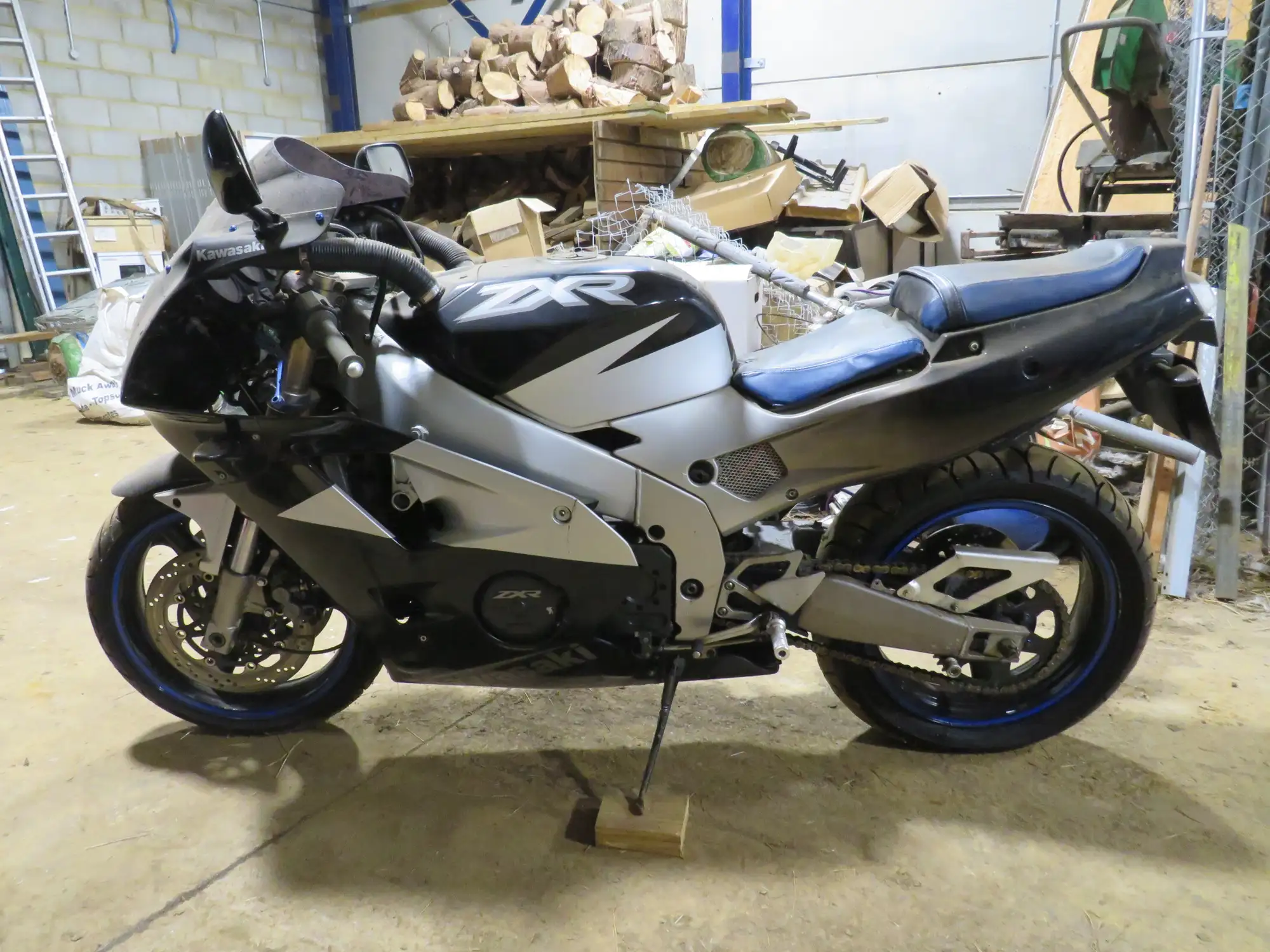 1999 Kawasaki ZXR400 398cc-Sold